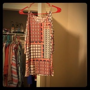 Short sleeve, shoulder show shirt